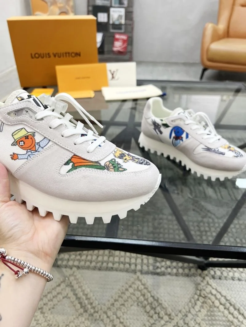 Louis Vuitton Run Away Sneaker ZipUp 30731
