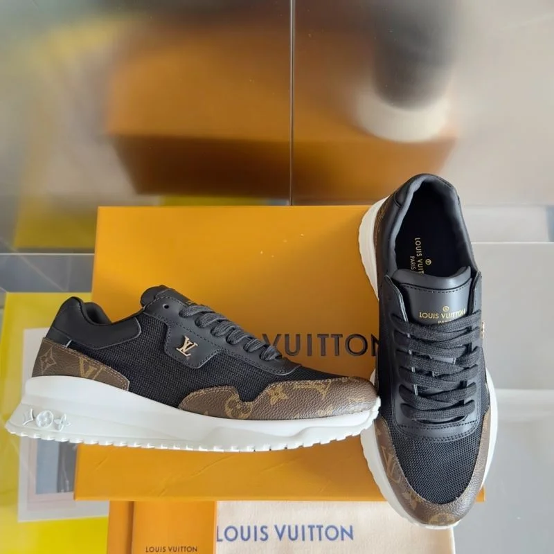 Louis Vuitton Run Away Sneaker QuickDry 31598