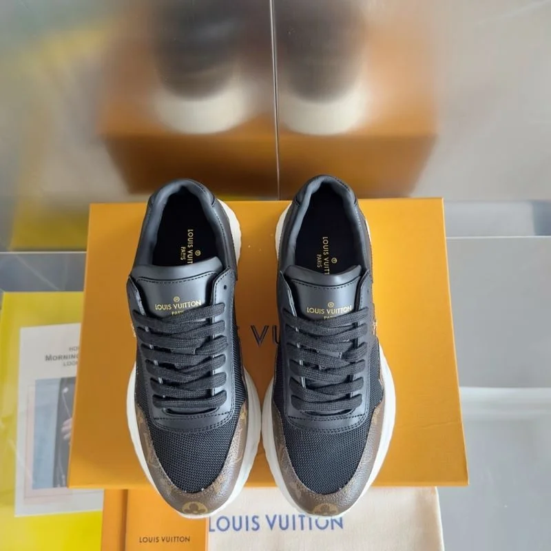 Louis Vuitton Run Away Sneaker QuickDry 31598