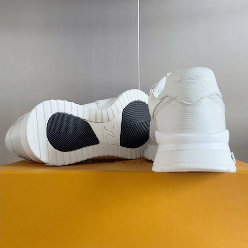 Louis Vuitton Run Away Sneaker Durable 31596