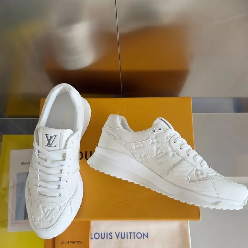 Louis Vuitton Run Away Sneaker Compact 31593