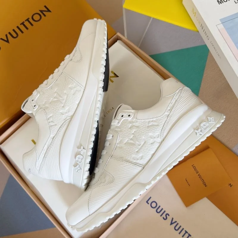 Louis Vuitton Run Away Sneaker Compact 31593