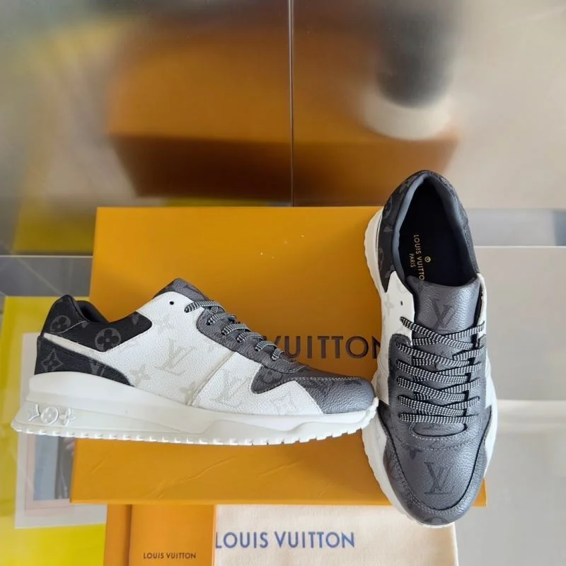 Supportive Louis Vuitton Run Away Sneaker 31566