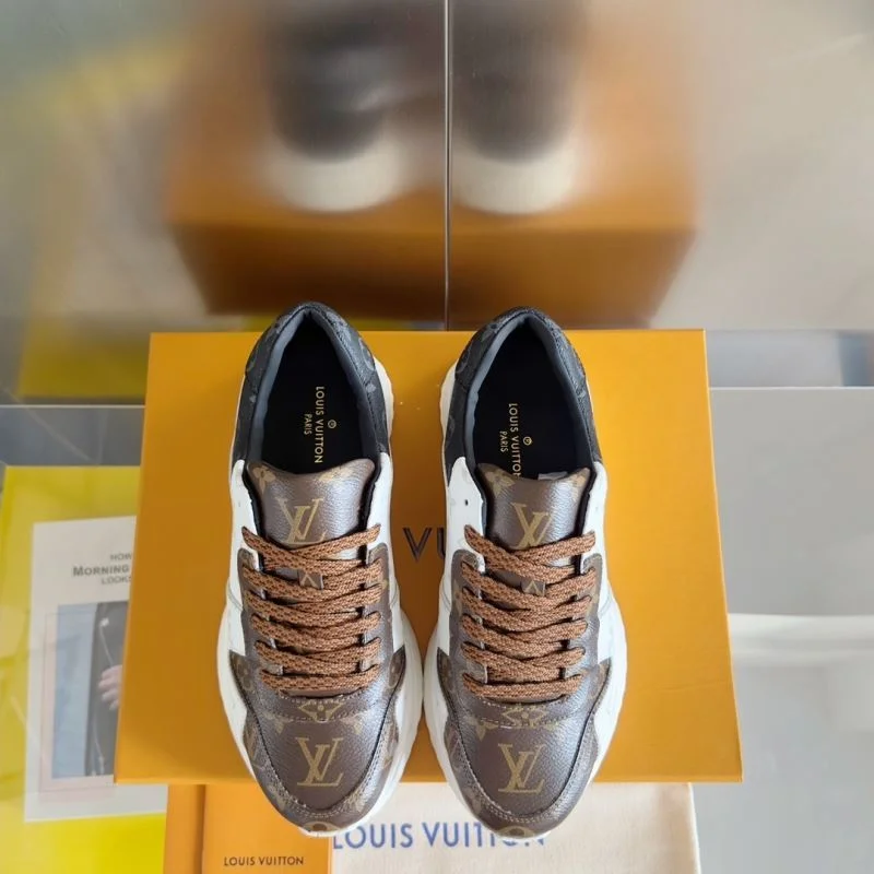 TopPick Louis Vuitton Run Away Sneaker 31577