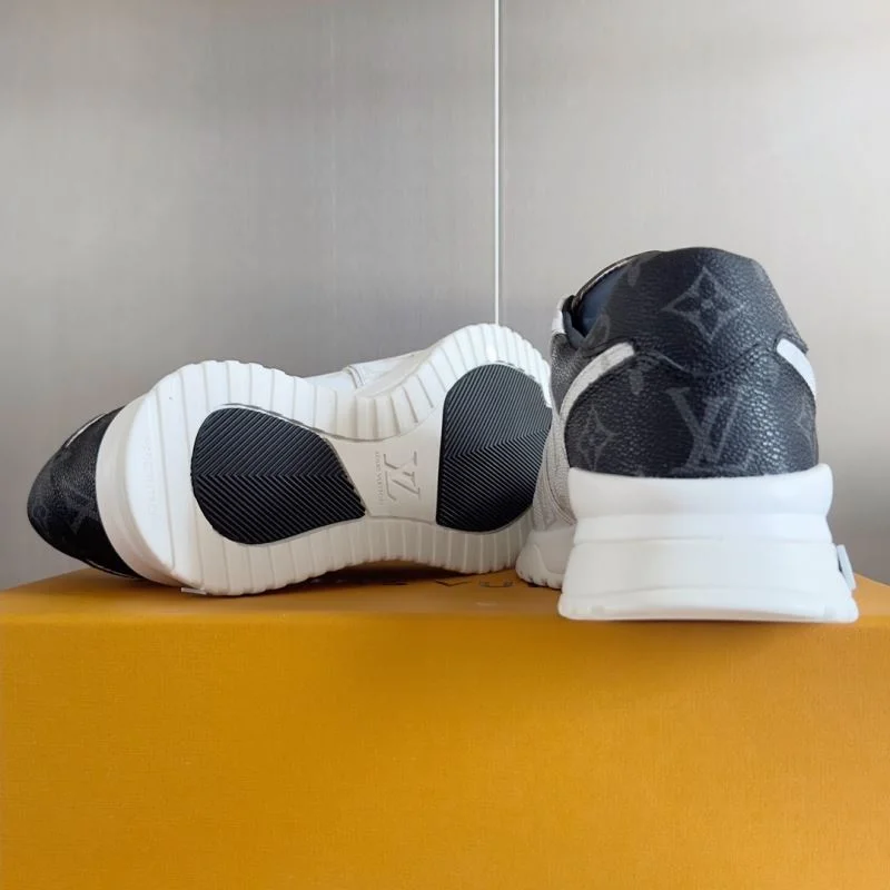 TopPick Louis Vuitton Run Away Sneaker 31577