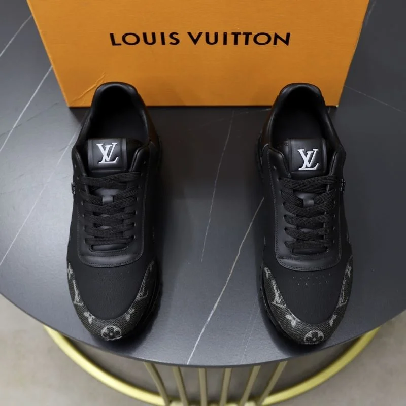 SmoothTexture Louis Vuitton Run Away Sneaker 32746