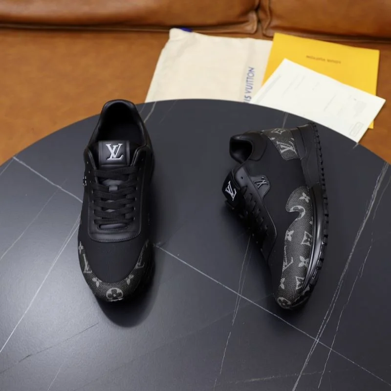 SmoothTexture Louis Vuitton Run Away Sneaker 32746