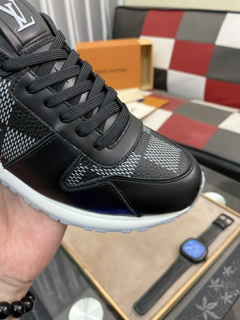 Flexible Louis Vuitton Run Away Sneaker 32742