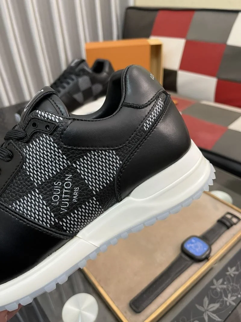 Flexible Louis Vuitton Run Away Sneaker 32742
