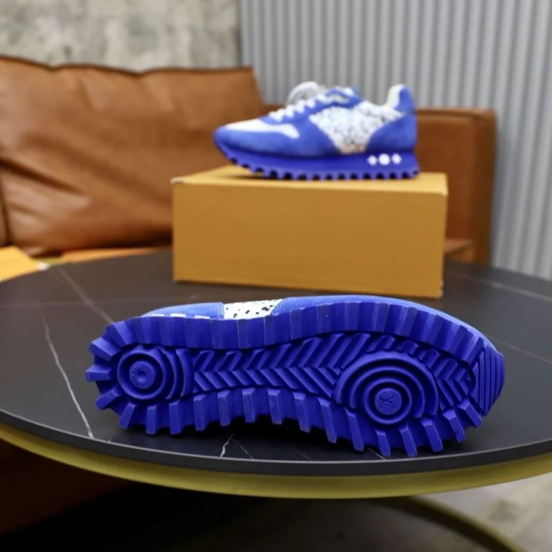 Louis Vuitton Run Away Sneaker Practical 32720