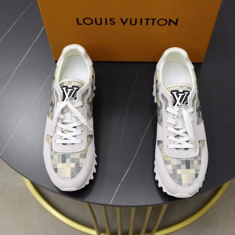 Cozy Louis Vuitton Run Away Sneaker 32733