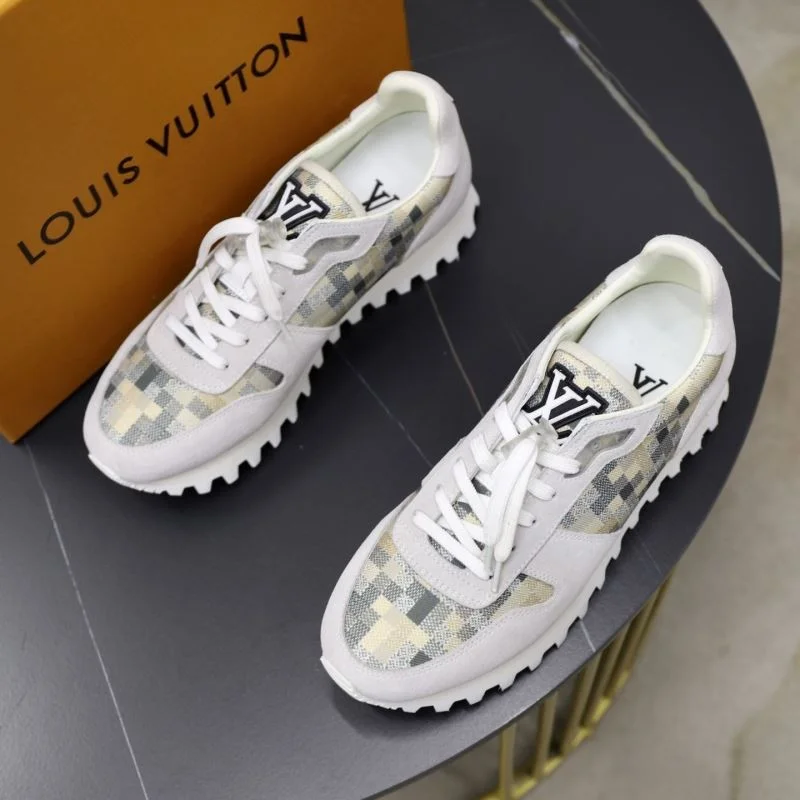 Cozy Louis Vuitton Run Away Sneaker 32733