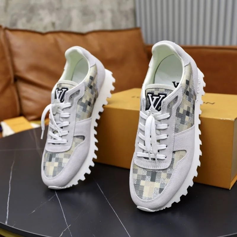 Cozy Louis Vuitton Run Away Sneaker 32733