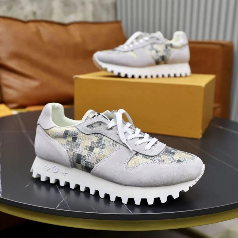 Cozy Louis Vuitton Run Away Sneaker 32733