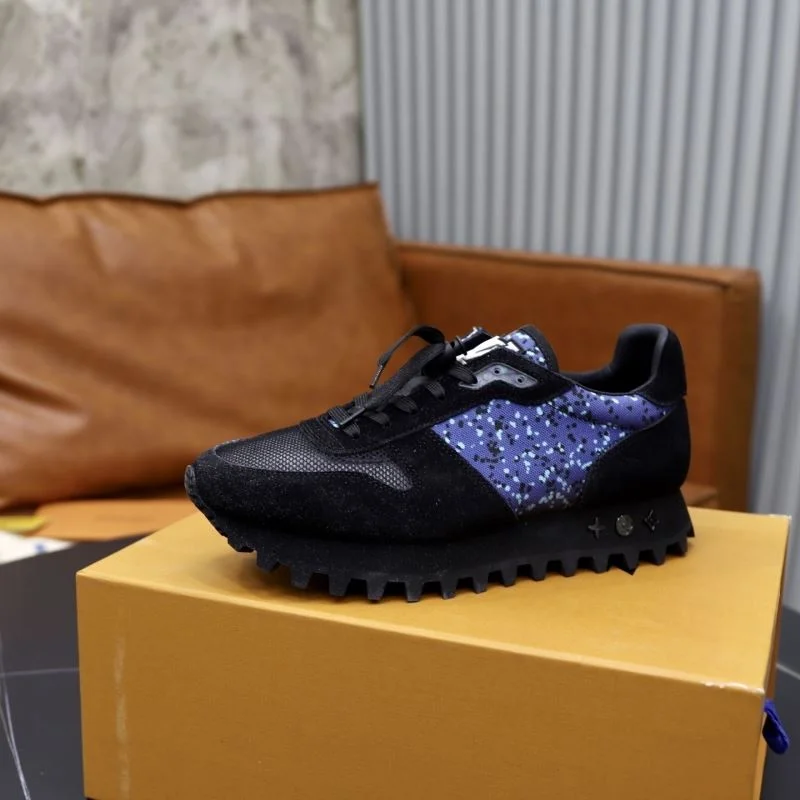 Soft Louis Vuitton Run Away Sneaker 32728