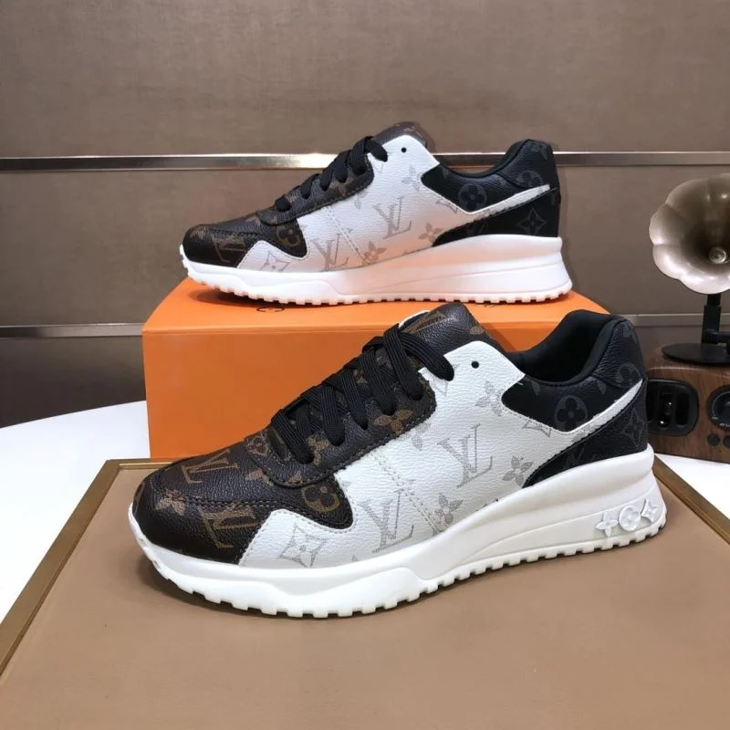 Breathable Louis Vuitton Run Away Sneaker 32737