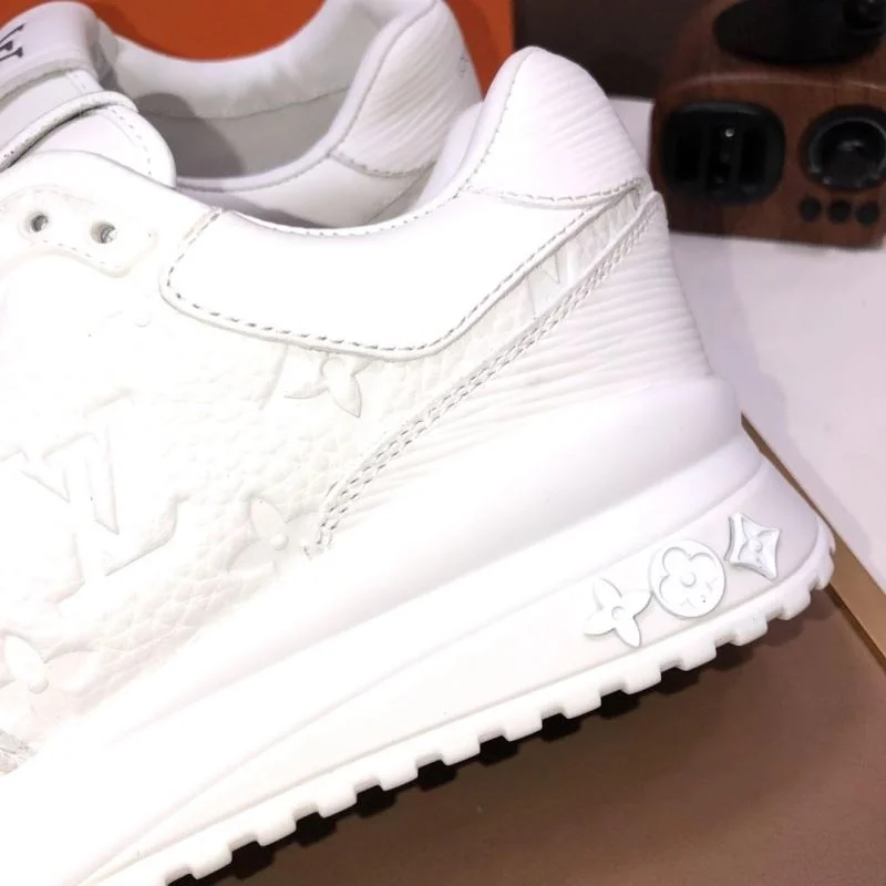 Louis Vuitton Run Away Sneaker Durable 32734