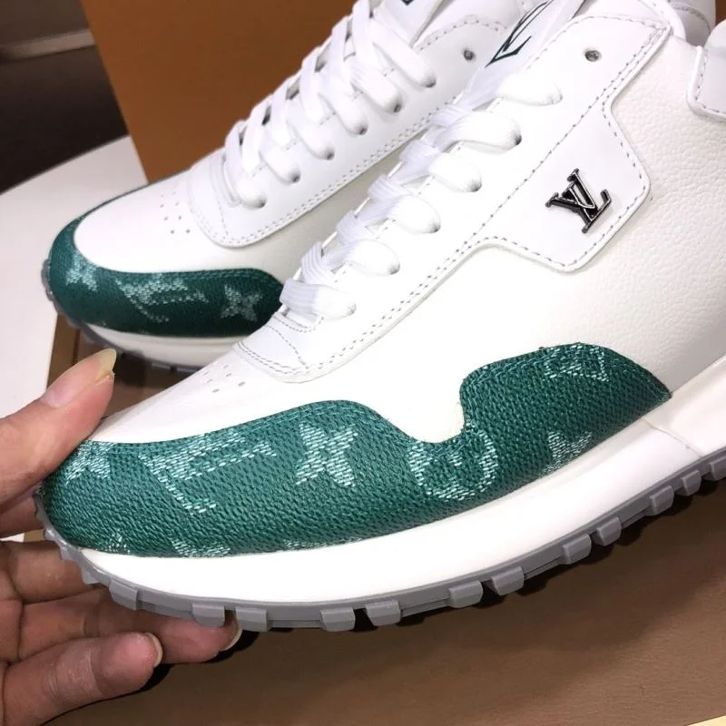 Durable Louis Vuitton Run Away Sneaker 32713