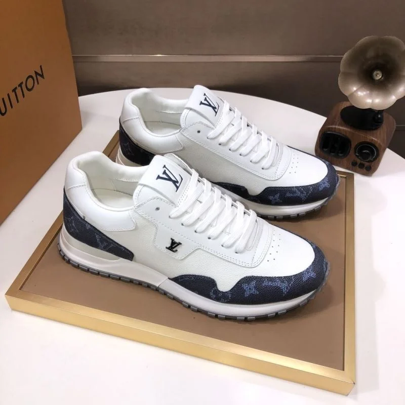 Breathable Louis Vuitton Run Away Sneaker 32710