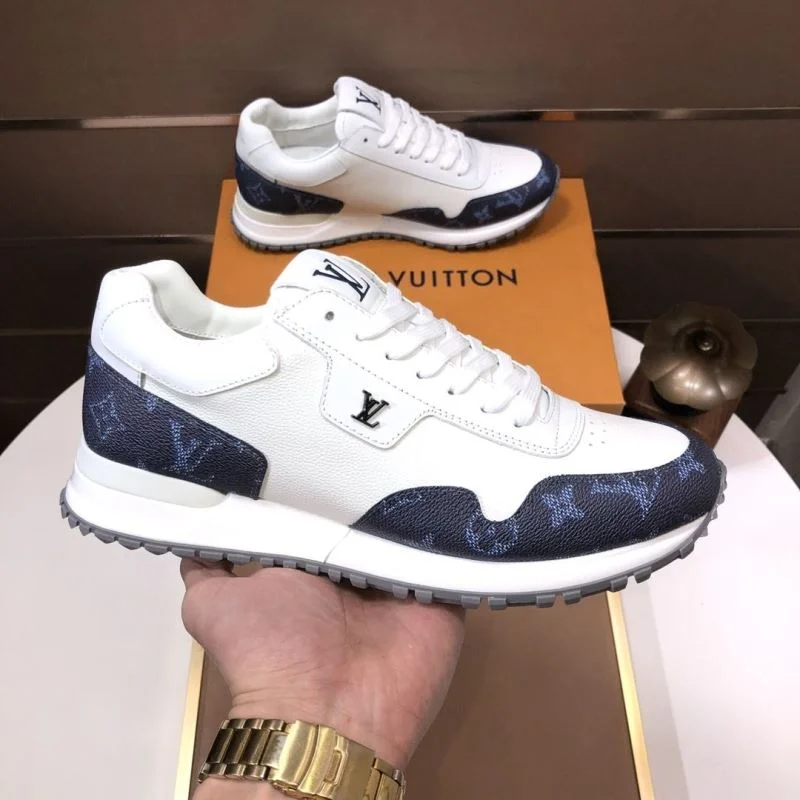 Breathable Louis Vuitton Run Away Sneaker 32710
