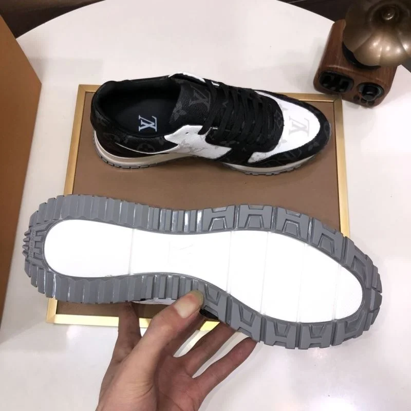 Louis Vuitton Run Away Sneaker Stretchable 32706