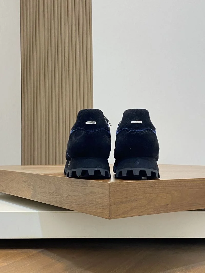 Louis Vuitton Run Away Sneaker UrbanStyle 32702