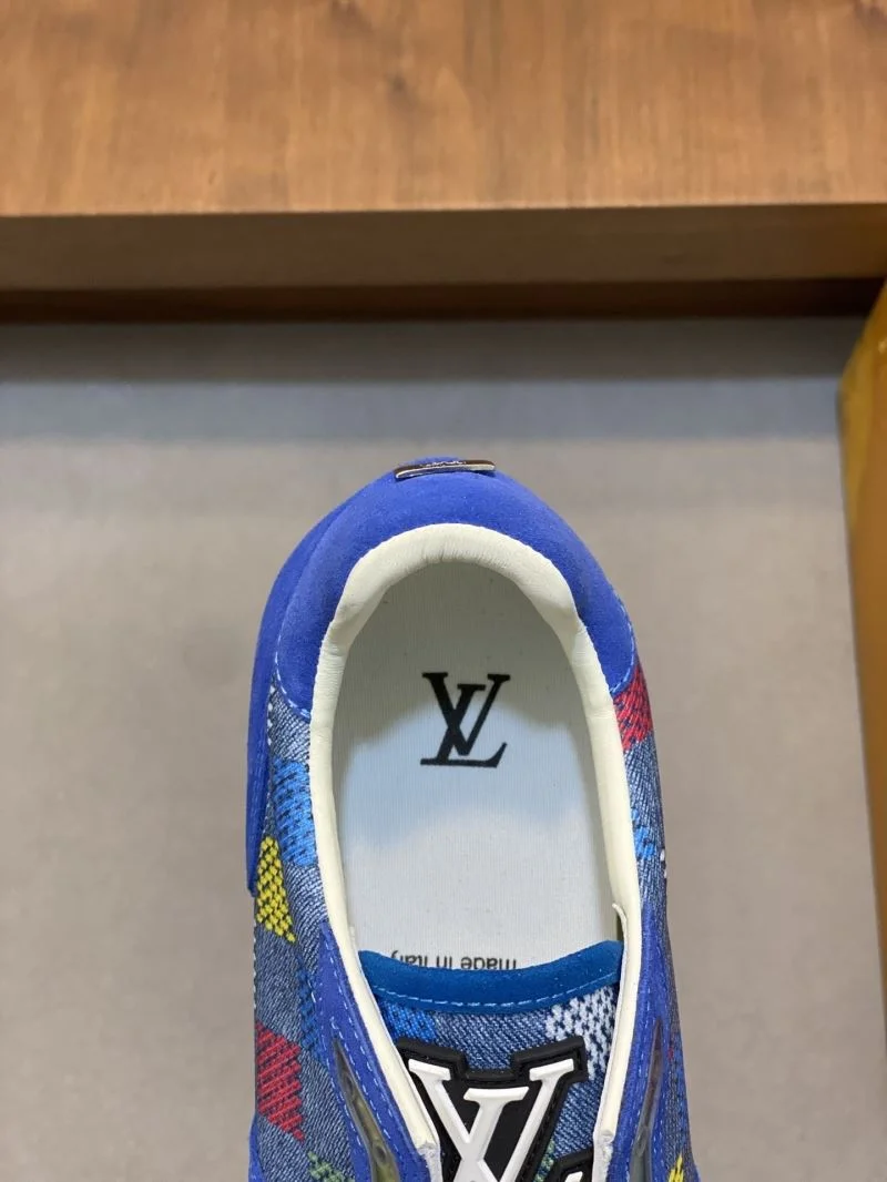 Louis Vuitton Run Away Sneaker QuickDry 32684