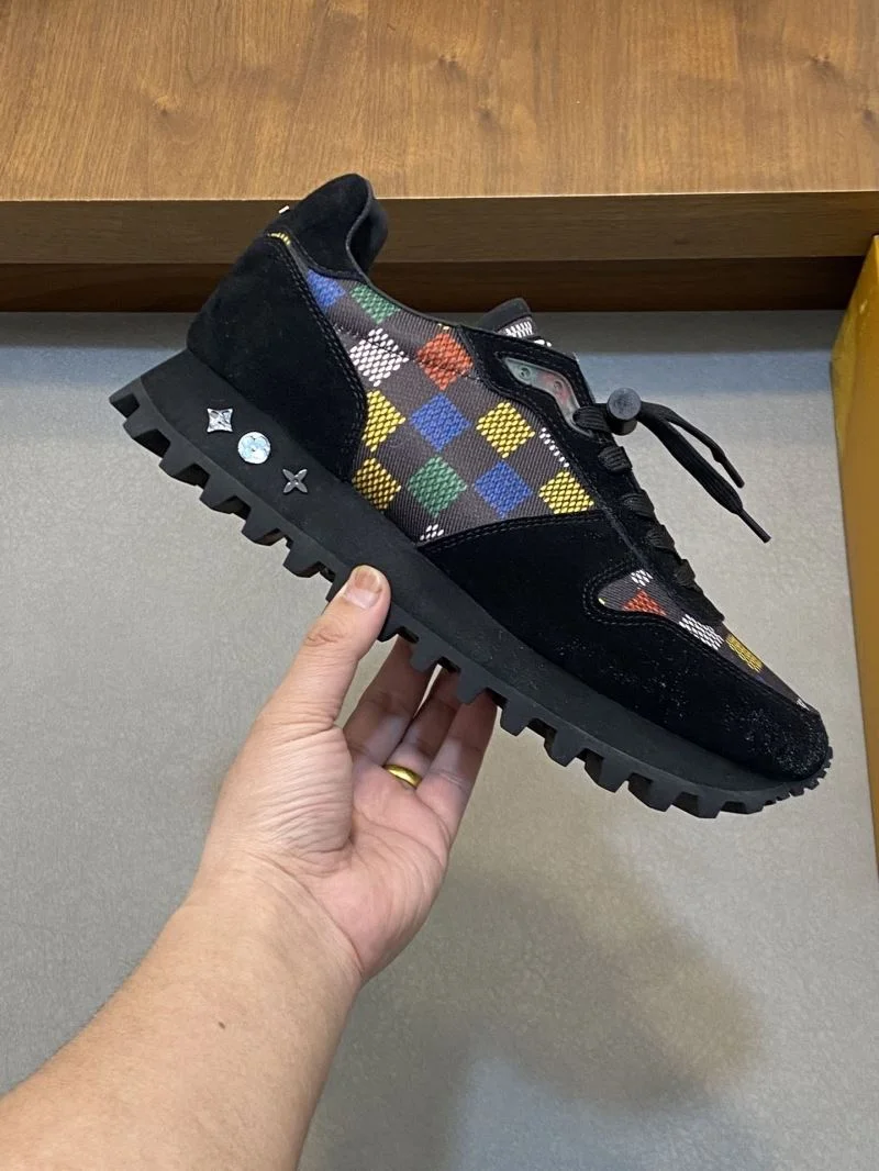 HighQuality Louis Vuitton Run Away Sneaker 32691