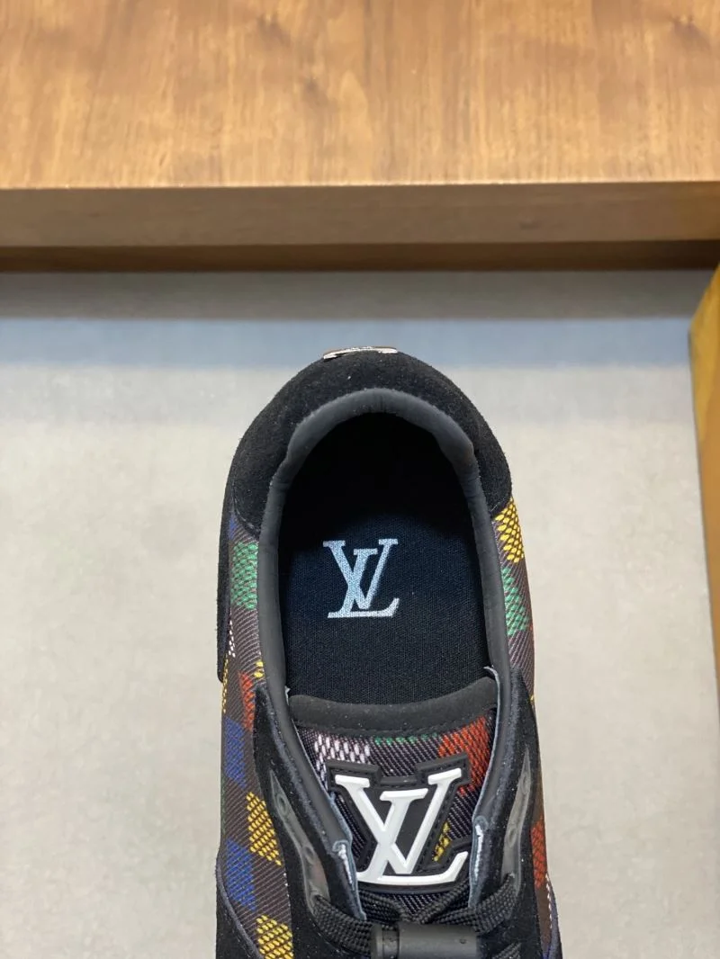 HighQuality Louis Vuitton Run Away Sneaker 32691