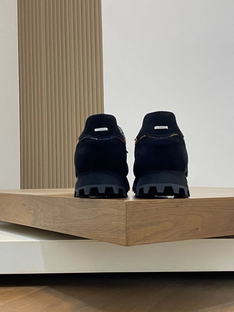 HighQuality Louis Vuitton Run Away Sneaker 32691