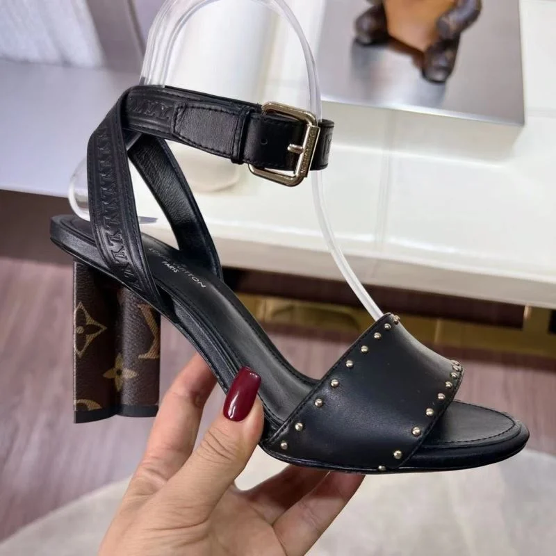 ComfortFit Louis Vuitton Sandals 32266