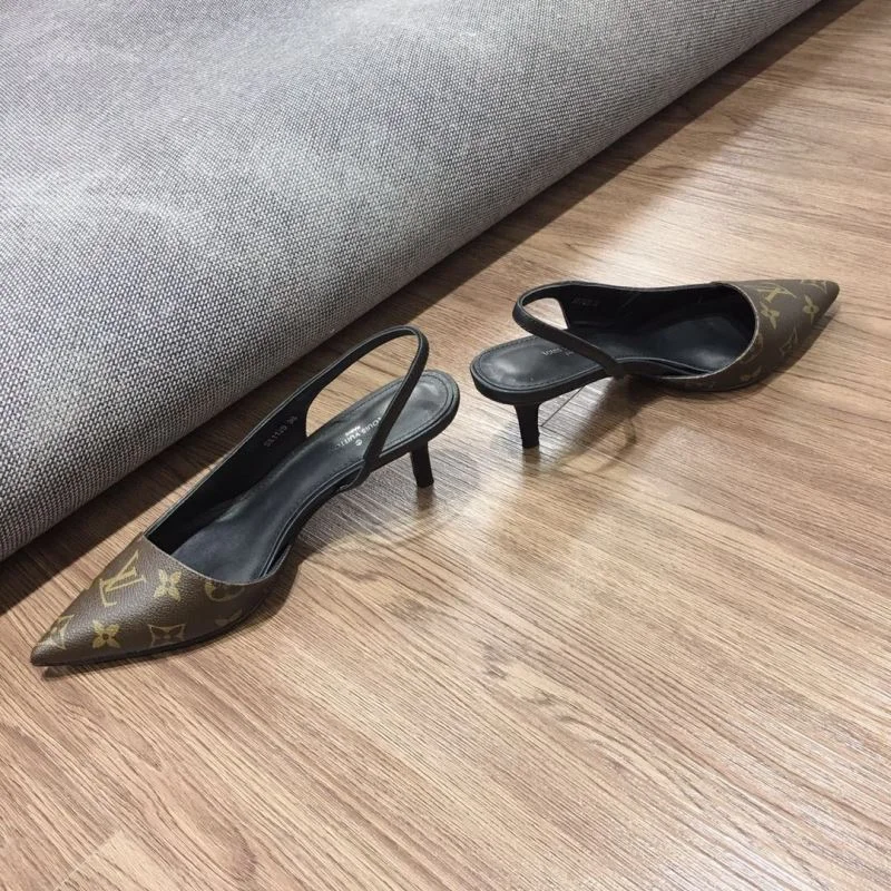 Premium Louis Vuitton Sandals 32267