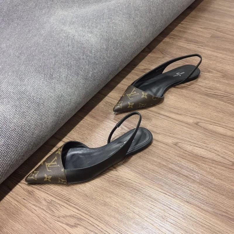Louis Vuitton Sandals Functional 32270