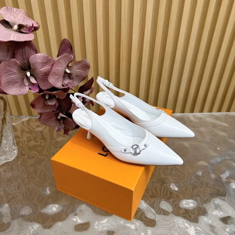 Resilient Louis Vuitton Sandals 32272