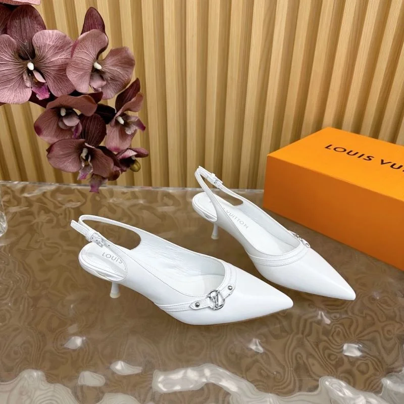 Resilient Louis Vuitton Sandals 32272