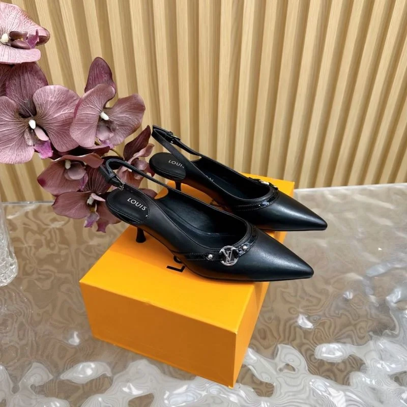 Louis Vuitton Sandals Sleek 32269