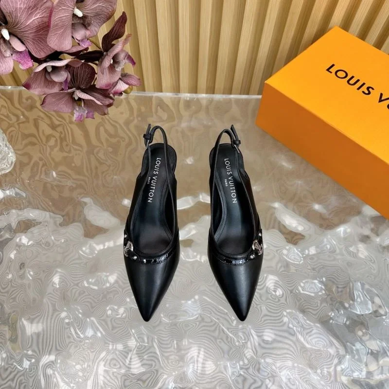 Louis Vuitton Sandals Sleek 32269