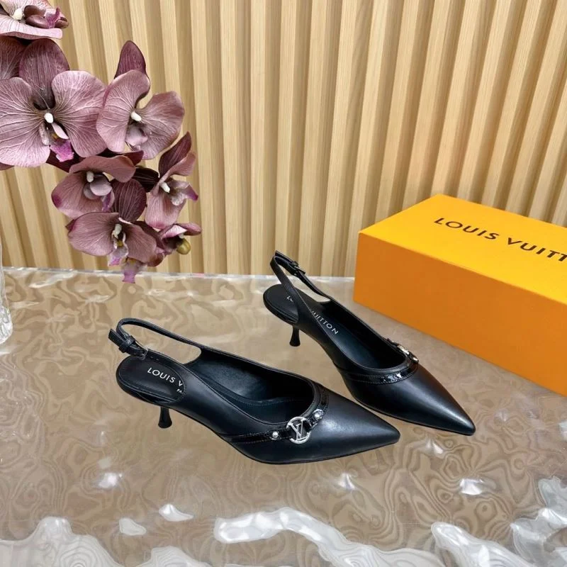 Louis Vuitton Sandals Sleek 32269
