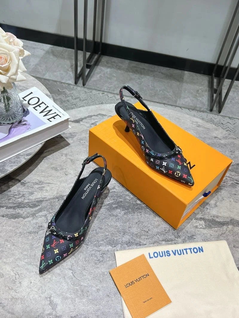 Louis Vuitton Sandals Youthful 32260