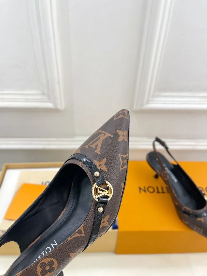 TechFriendly Louis Vuitton Sandals 32253