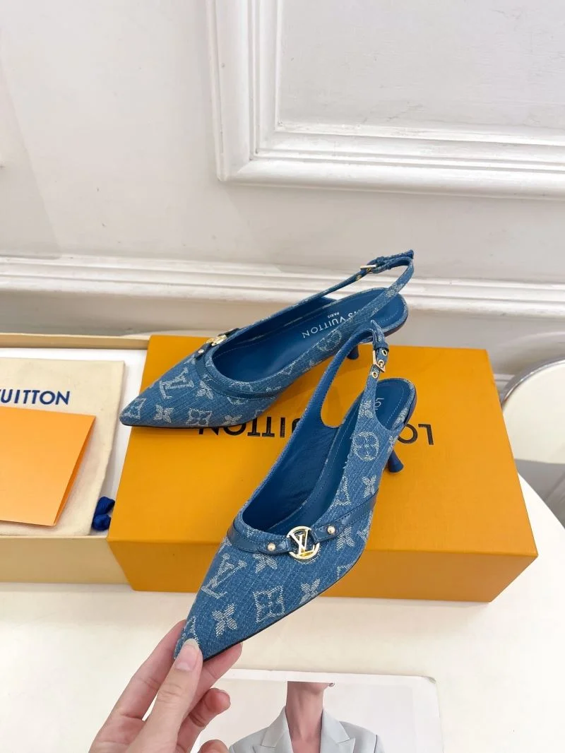 Sleek Louis Vuitton Sandals 32254