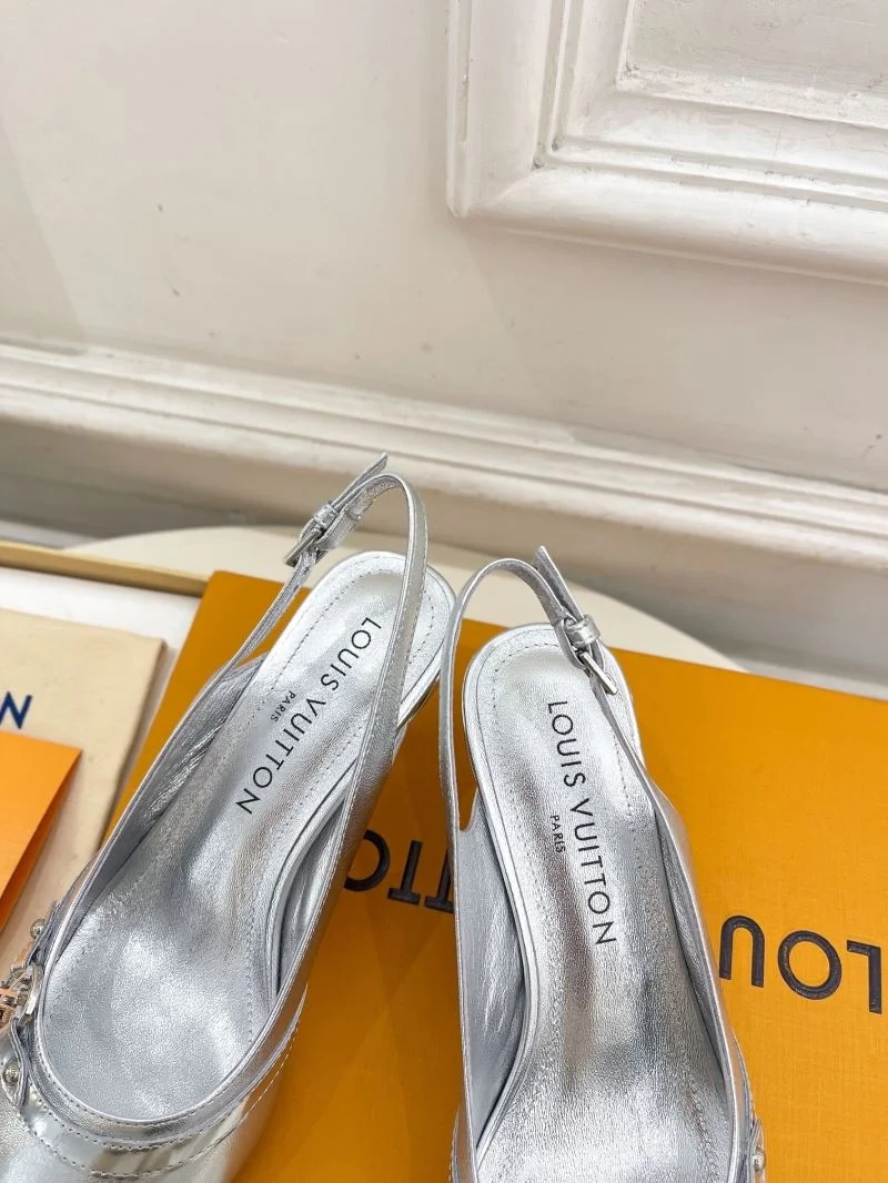 Louis Vuitton Sandals WellDesigned 32252