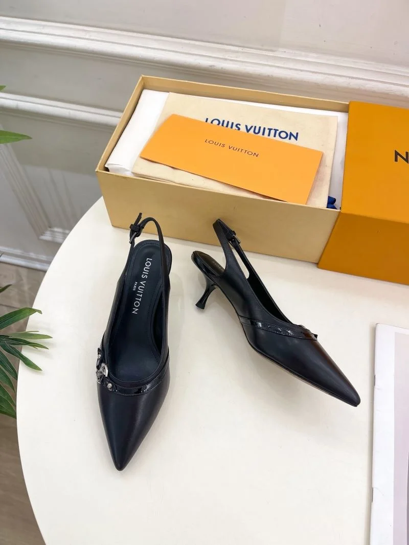 Functional Louis Vuitton Sandals 32249
