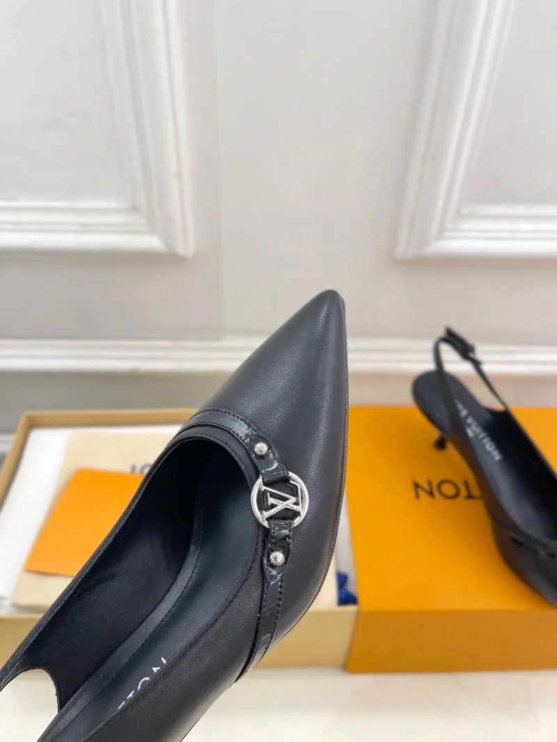 Functional Louis Vuitton Sandals 32249
