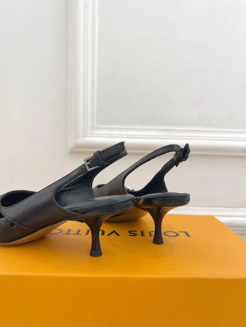 Functional Louis Vuitton Sandals 32249