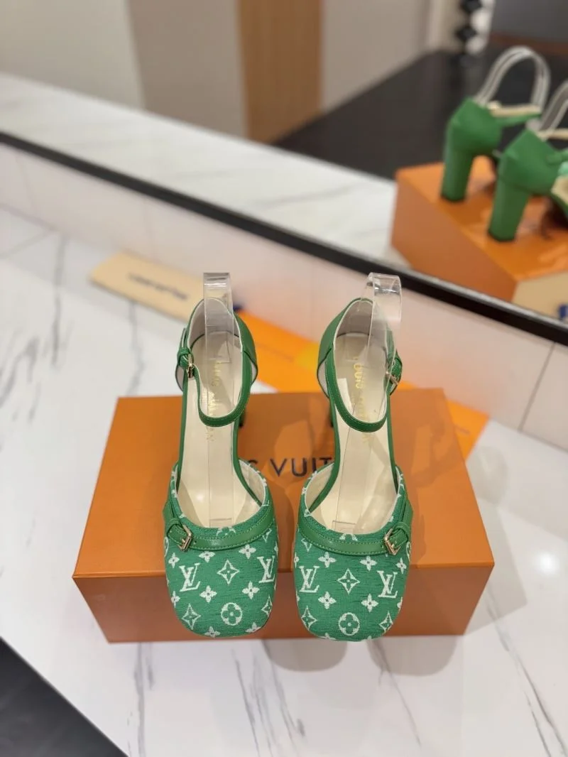 Louis Vuitton Sandals StreetReady 32236