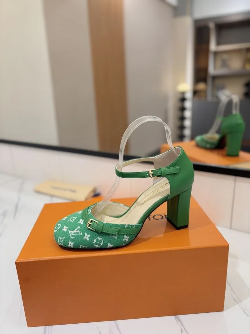 Louis Vuitton Sandals StreetReady 32236
