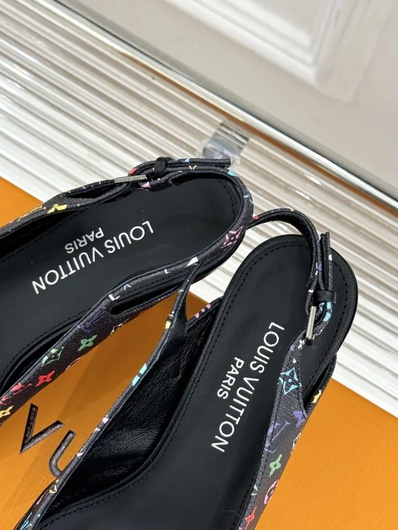 Trendsetting Louis Vuitton Sandals 32229