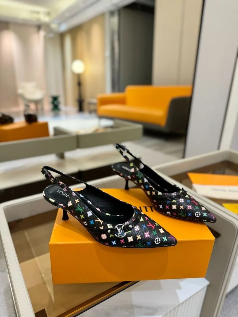 Trendy Louis Vuitton Sandals 32237