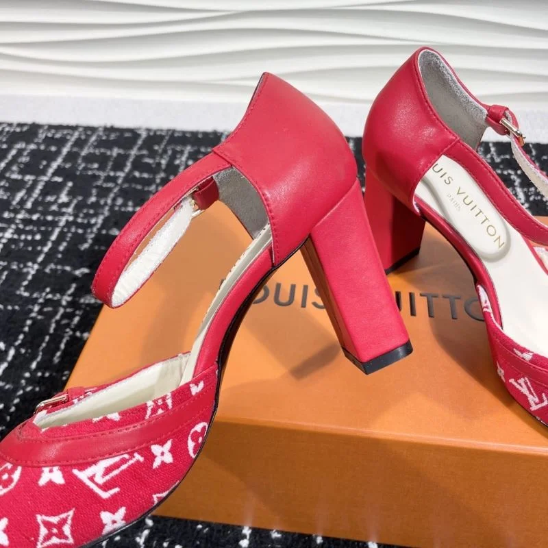 Louis Vuitton Sandals GoodFit 31905